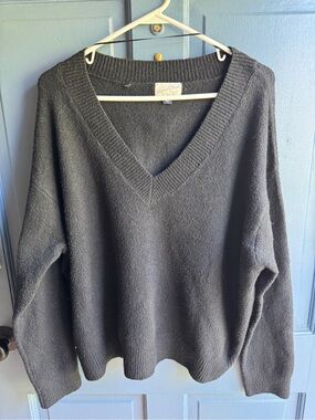 Women's Black V-Neck Sweater